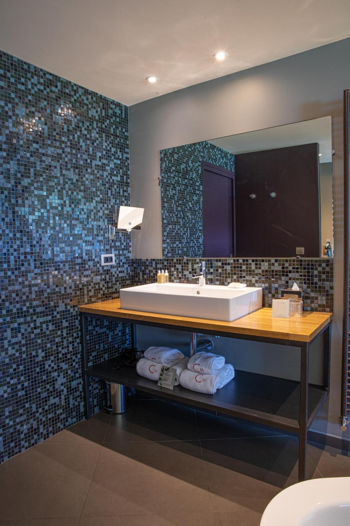 Le Petit Letraz Hotel Duingt Ngoại thất bức ảnh